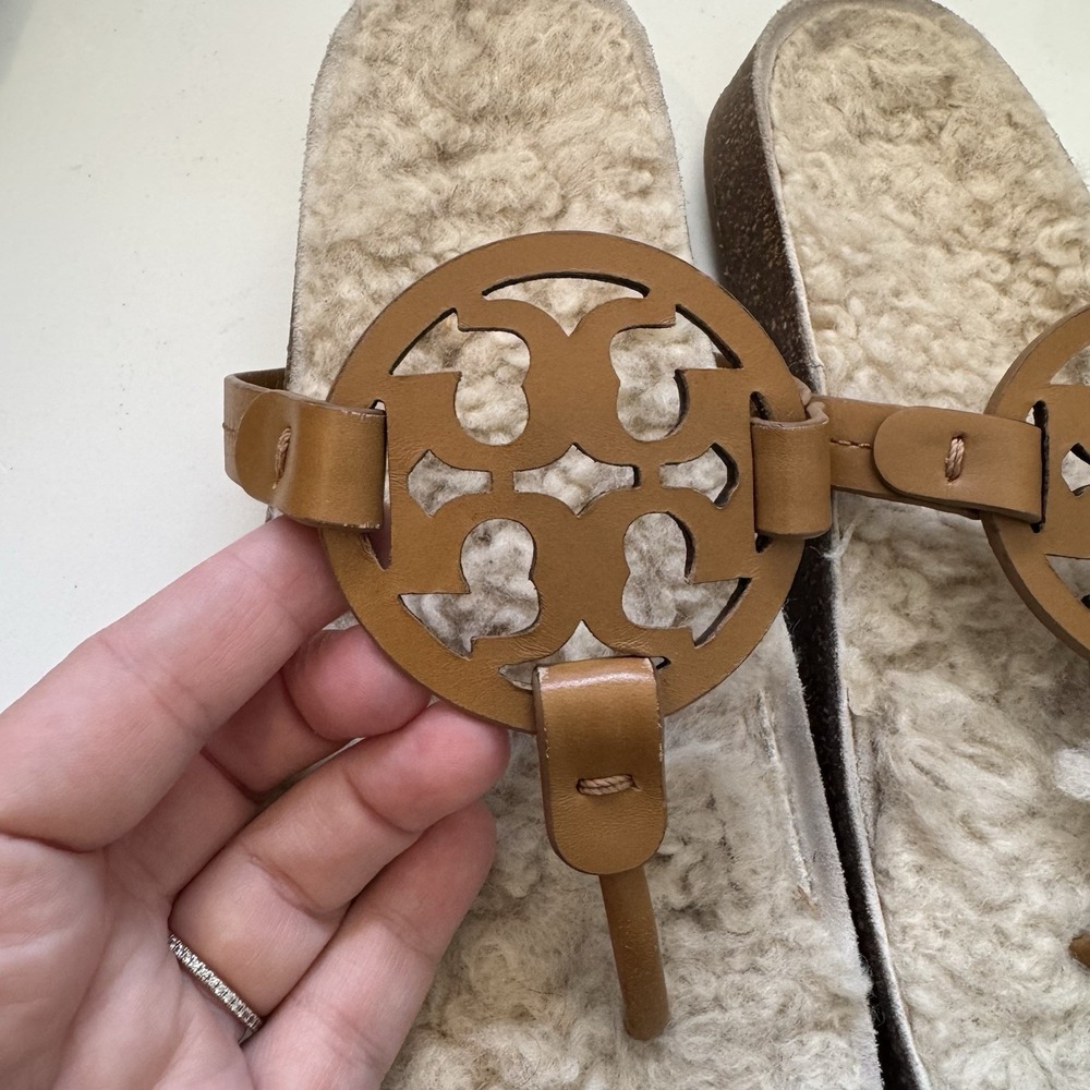Tory Burch Miller Cloud Shearling Slide Sandals Size 7 Camel EUC Cork Footbed - Picture 2 of 9